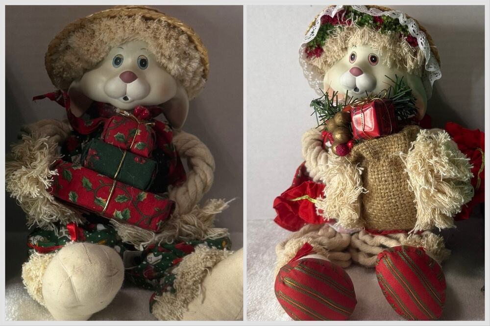 House of Lloyd Christmas Around The World Floyd & Flossie Bunny Shelf Sitters